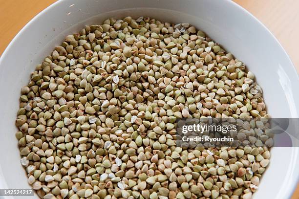 buckwheat - boekweit stockfoto's en -beelden