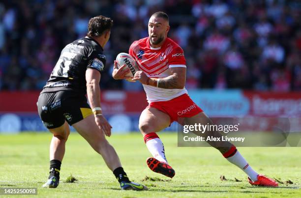 Curtis Sironen of St Helens during the Betfred Super League Semi Final between St Helens and Salford Red Devils at Totally Wicked Stadium on...