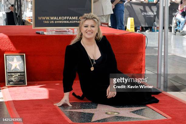 Kelly Clarkson attends her star ceremony on The Hollywood Walk Of Fame on September 19, 2022 in Los Angeles, California.