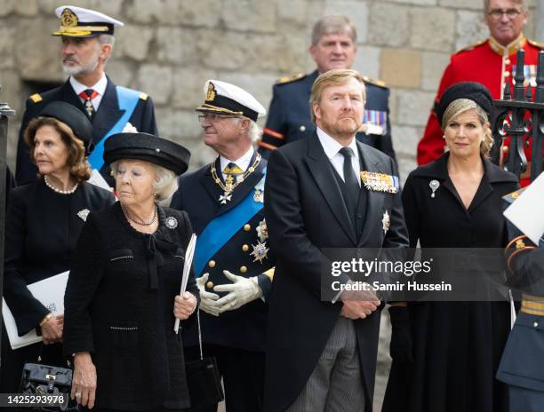 Queen Silvia of Sweden, Beatrix of the Netherlands, Carl XVI Gustaf, King of Sweden, King Willem-Alexander of the Netherlands and Queen Máxima of the...