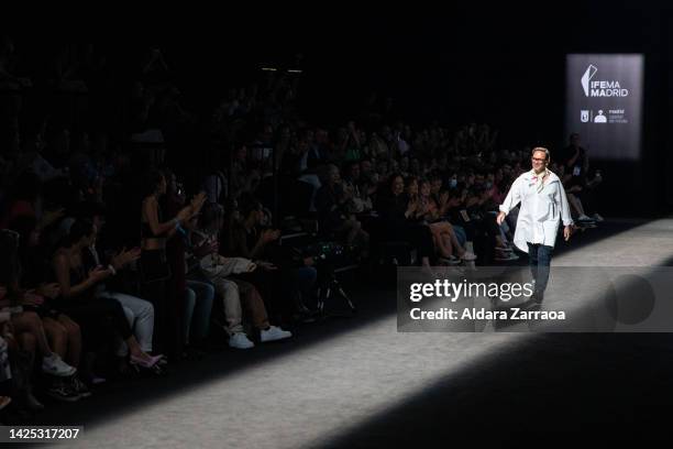 Fashion designer Ulises Merida salutes during the Ulises Merida fashion show during Mercedes Benz Fashion Week Madrid September 2022 edition at IFEMA...