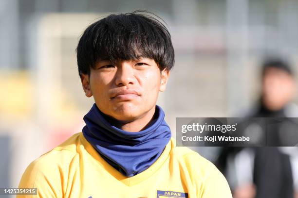 Reo Hatate of Japan looks on during a Japan training session on September 19, 2022 in Dusseldorf, Germany.