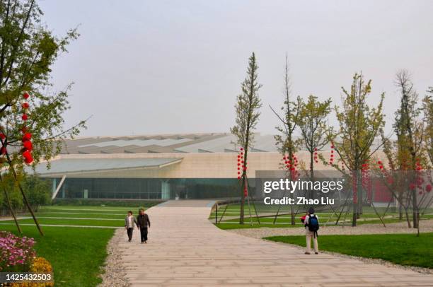 the scenery on travel from beijing to chengdu - chengdu stock pictures, royalty-free photos & images