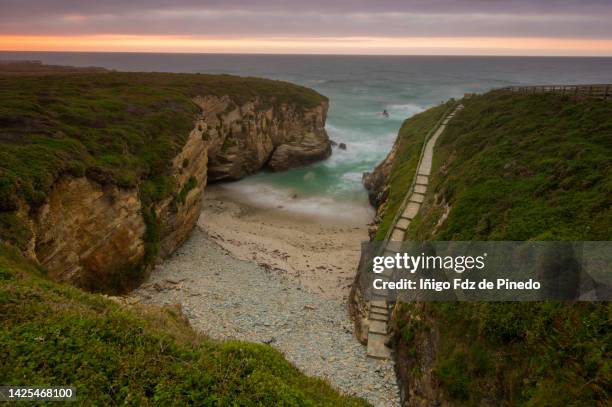 playa de las catedrales, lugo, ribadeo, spain. - ribadeo stock pictures, royalty-free photos & images