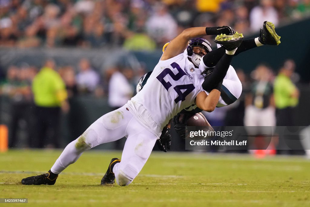 Minnesota Vikings v Philadelphia Eagles
