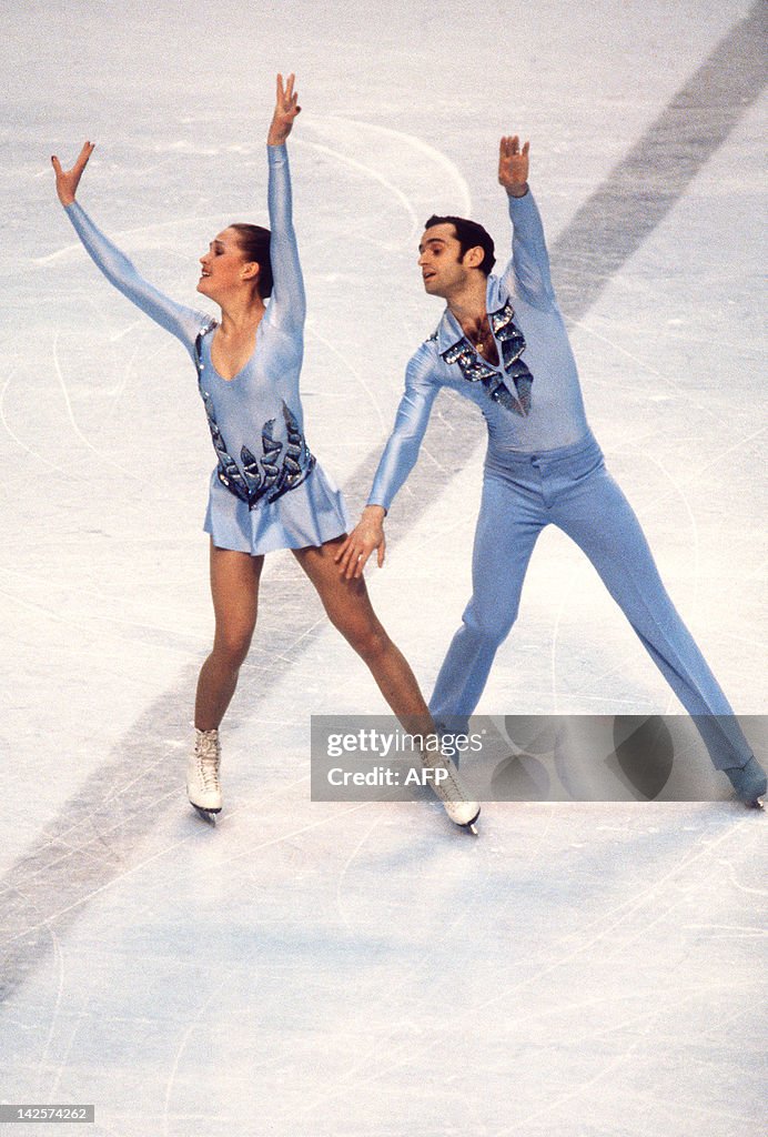 Russian figureskaters Natalia Linichuk a