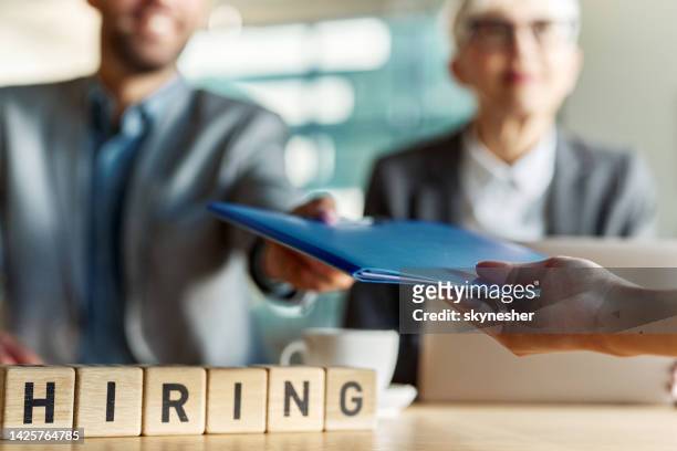 job interview! - placa de vaga imagens e fotografias de stock