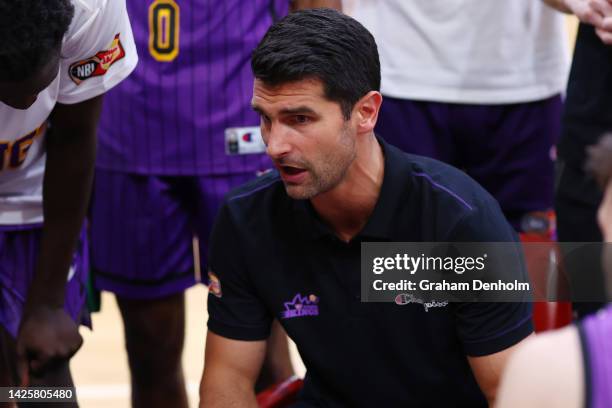 Kings Coach Kevin Lisch talks to the team during the NBL Blitz match between Sydney Kings and South East Melbourne Phoenix at Darwin Basketball...