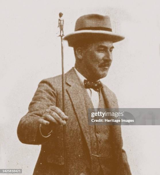 Howe Rd Carter Background Howard Carter, discoverer of Tutankhamun's tomb, 1925. Private... News ...