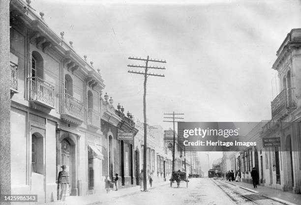 Guatemala - Street Scene, Guatemala City, 1911. ['Peluqueria Berlinesa - ; Max Ueberschaer - Oficina Tecnica ']. Artist Harris & Ewing.