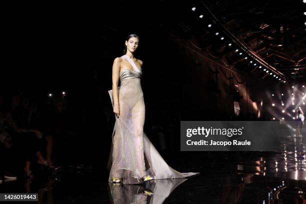 Model walks the runway of the Roberto Cavalli Fashion Show during the Milan Fashion Week Womenswear Spring/Summer 2023 on September 21, 2022 in...