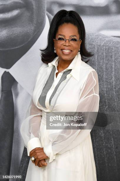 Oprah Winfrey attends the premiere of Apple TV +'s "Sidney" at the Academy Museum of Motion Pictures on September 21, 2022 in Los Angeles, California.