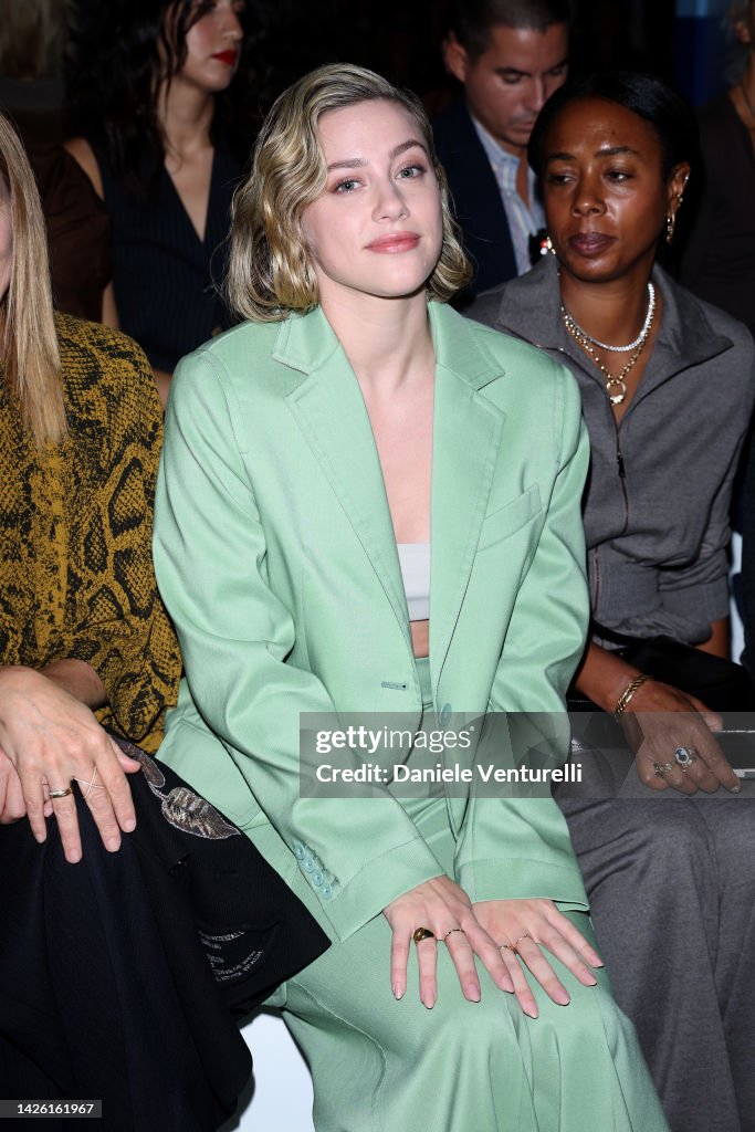 Max Mara - Front Row - Milan Fashion Week Womenswear Spring/Summer 2023