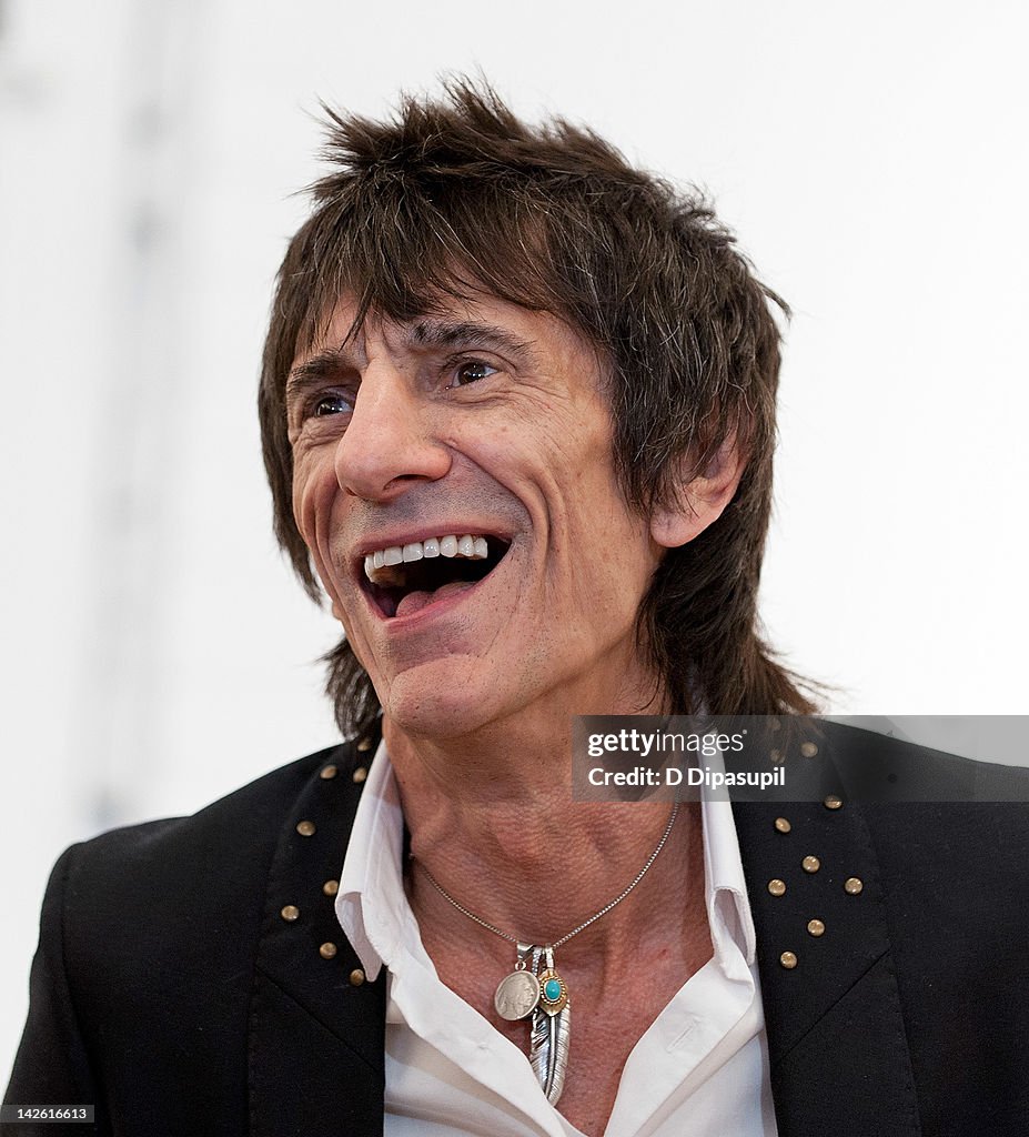 Musician and artist Ronnie Wood discusses "Faces,Time and Places