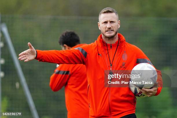 Head Coach Ignazio Abate attends an AC Milan U19 training session at Milanello on September 21, 2022 in Cairate, Italy.