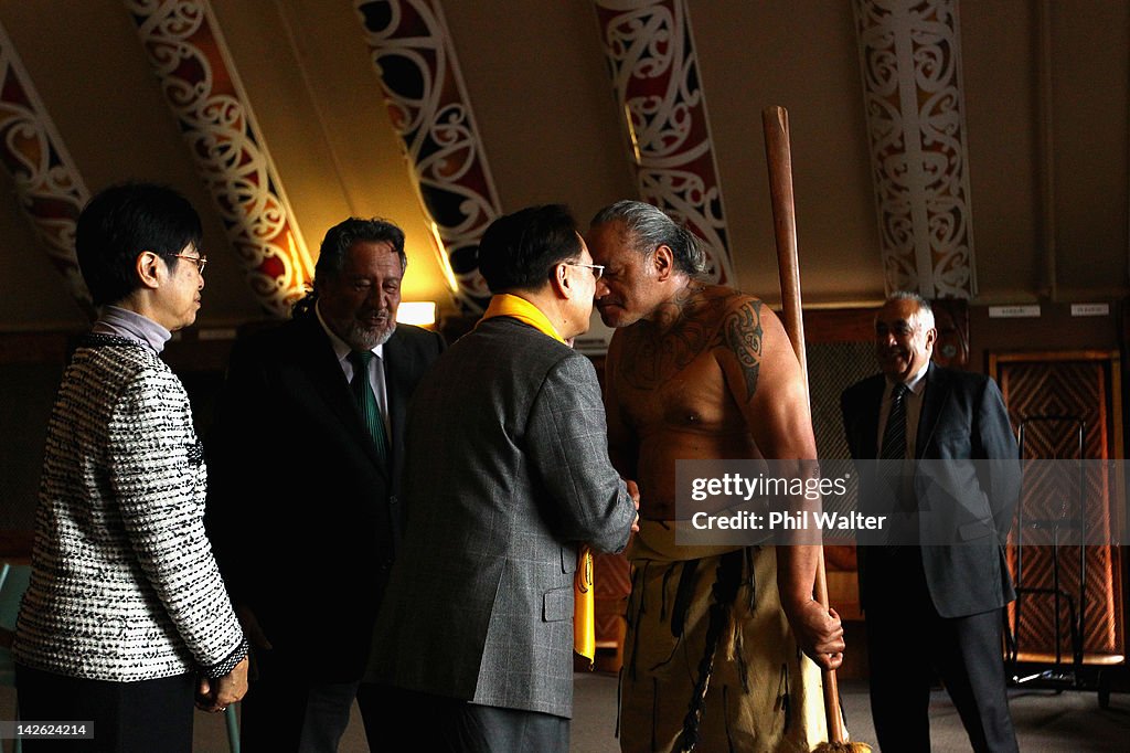 Hong Kong Chief Executive Visits New Zealand
