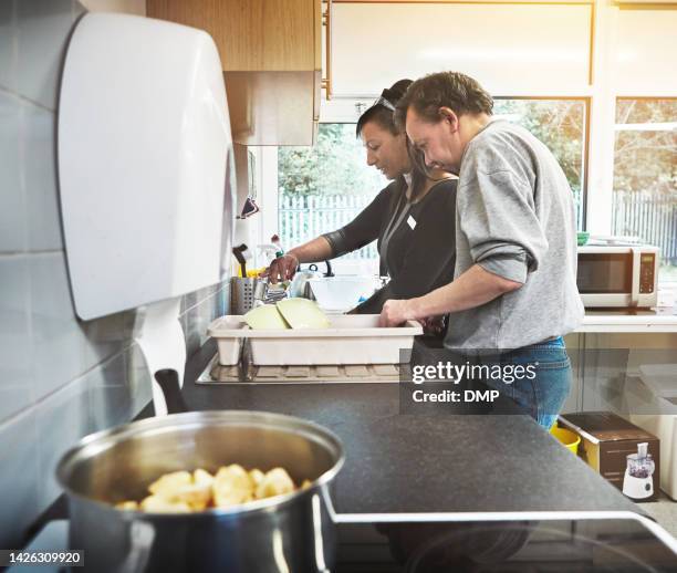 Learning Disability Cooking Cooking Stage Photos and Premium High Res Pictures - Getty Images