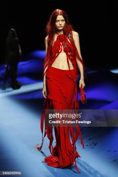 Model walks the runway of the Blumarine Fashion Show during the Milan Fashion Week Womenswear Spring/Summer 2023 on September 22, 2022 in Milan,...