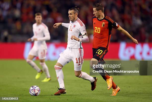 Hans Vanaken of Belgium challenges Gareth Baleof Wales during the UEFA Nations League League A Group 4 match between Belgium and Wales at King...