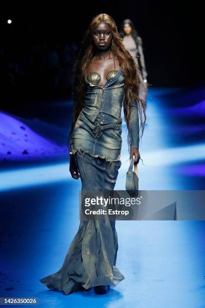 Model walks the runway of the Blumarine Fashion Show during the Milan Fashion Week Womenswear Spring/Summer 2023 on September 22, 2022 in Milan,...