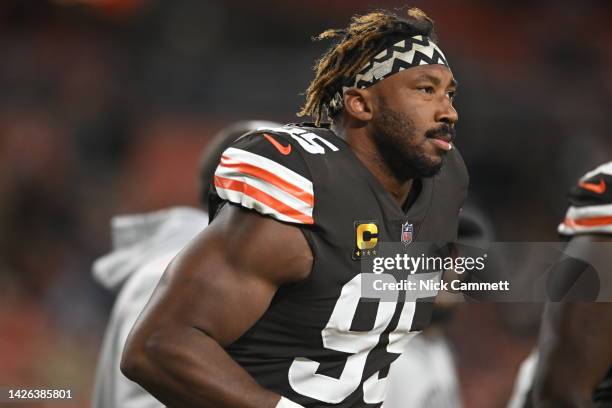 Myles Garrett of the Cleveland Browns warms up prior to facing the Cleveland Browns at FirstEnergy Stadium on September 22, 2022 in Cleveland, Ohio.