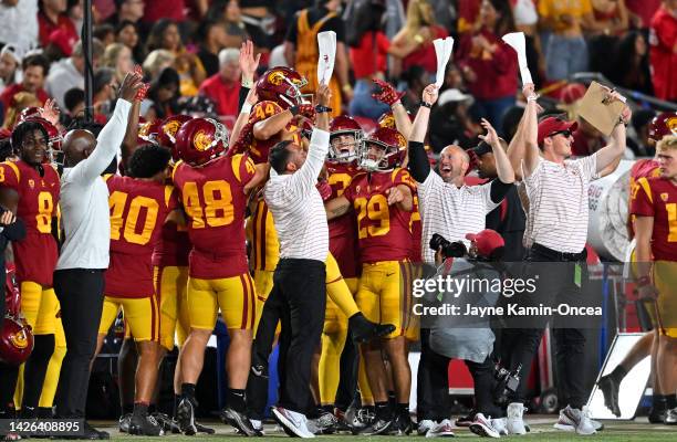 The USC Trojans bench celebrates after touchdown in the game against the Fresno State Bulldogs at United Airlines Field at the Los Angeles Memorial...