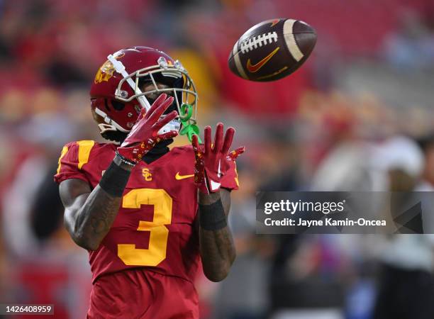 Wide receiver Jordan Addison of the USC Trojans warms up for the game against the Fresno State Bulldogs at United Airlines Field at the Los Angeles...