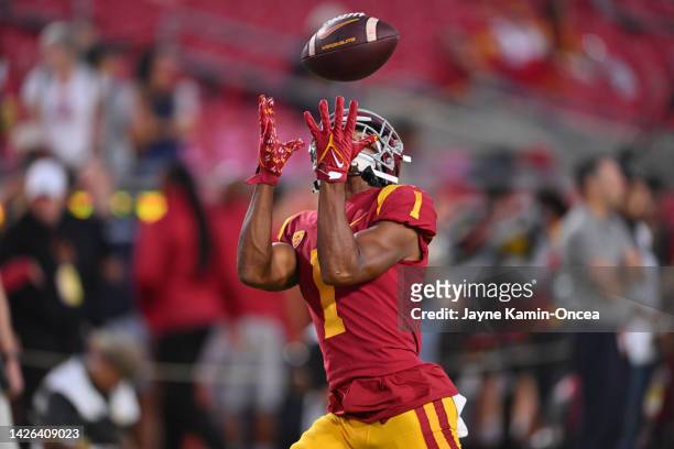 Wide receiver Gary Bryant Jr. #1 of the USC Trojans warms up for the game against the Fresno State Bulldogs at United Airlines Field at the Los...