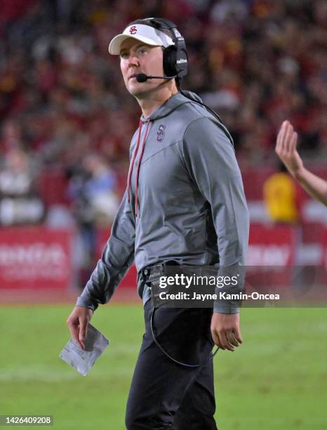 Head coach Lincoln Riley of the USC Trojans looks on during the game against the Fresno State Bulldogs at United Airlines Field at the Los Angeles...