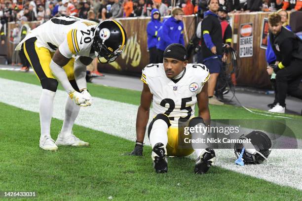 Ahkello Witherspoon of the Pittsburgh Steelers reacts during the fourth quarter alongside Cameron Sutton against the Cleveland Browns at FirstEnergy...