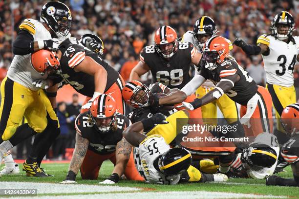 Nick Chubb of the Cleveland Browns scores a rushing touchdown during the fourth quarter against the Pittsburgh Steelers at FirstEnergy Stadium on...