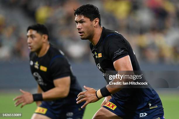 Jordan McLean of the Cowboys warms up before the NRL Preliminary Final match between the North Queensland Cowboys and the Parramatta Eels at...