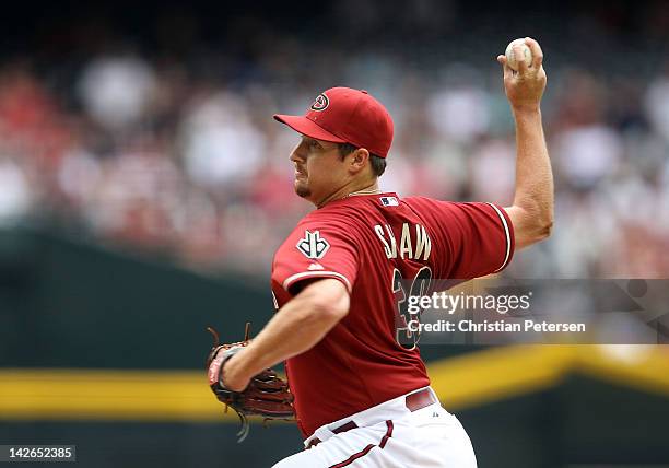 Relief pitcher Bryan Shaw of the Arizona Diamondbacks pitches against the San Francisco Giants during the MLB game at Chase Field on April 8, 2012 in...