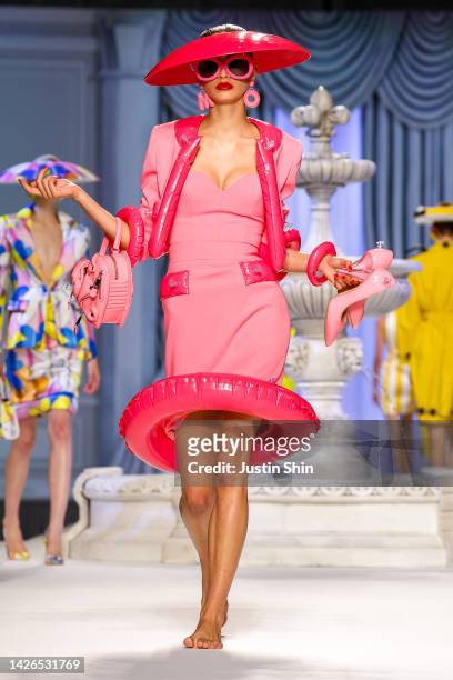 Model walks the runway of the Moschino Fashion Show during the Milan Fashion Week Womenswear Spring/Summer 2023 on September 22, 2022 in Milan, Italy.