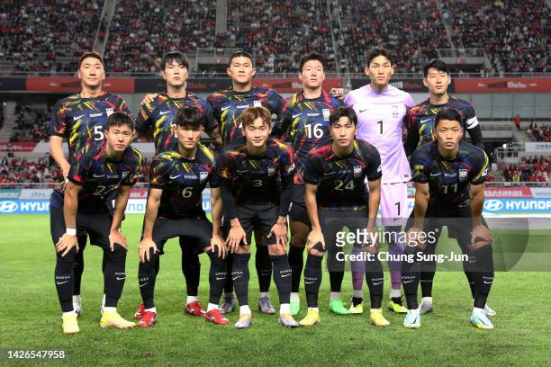 South Korean team pose during the South Korea v Costa Rica - International friendly match at Goyang stadium on September 23, 2022 in Goyang, South...