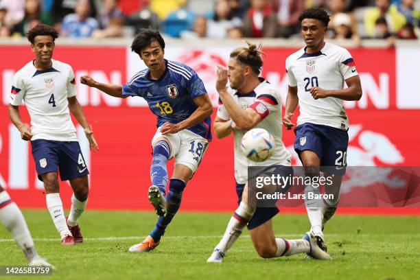 Kaoru Mitoma of Team Japan scores their team's second goal during the International Friendly match between Japan and United States at Merkur...