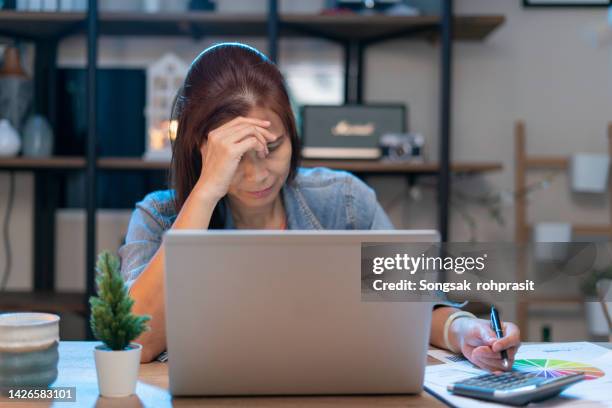 woman working from home - zoom fatigue stock pictures, royalty-free photos & images