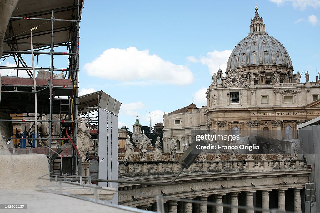 Restoration Of Gian Lorenzo Bernini's  Colonnade In St. Peter's Square