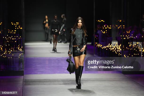 Emily Ratajkowski walks the runway of the Versace Fashion Show during the Milan Fashion Week Womenswear Spring/Summer 2023 on September 23, 2022 in...