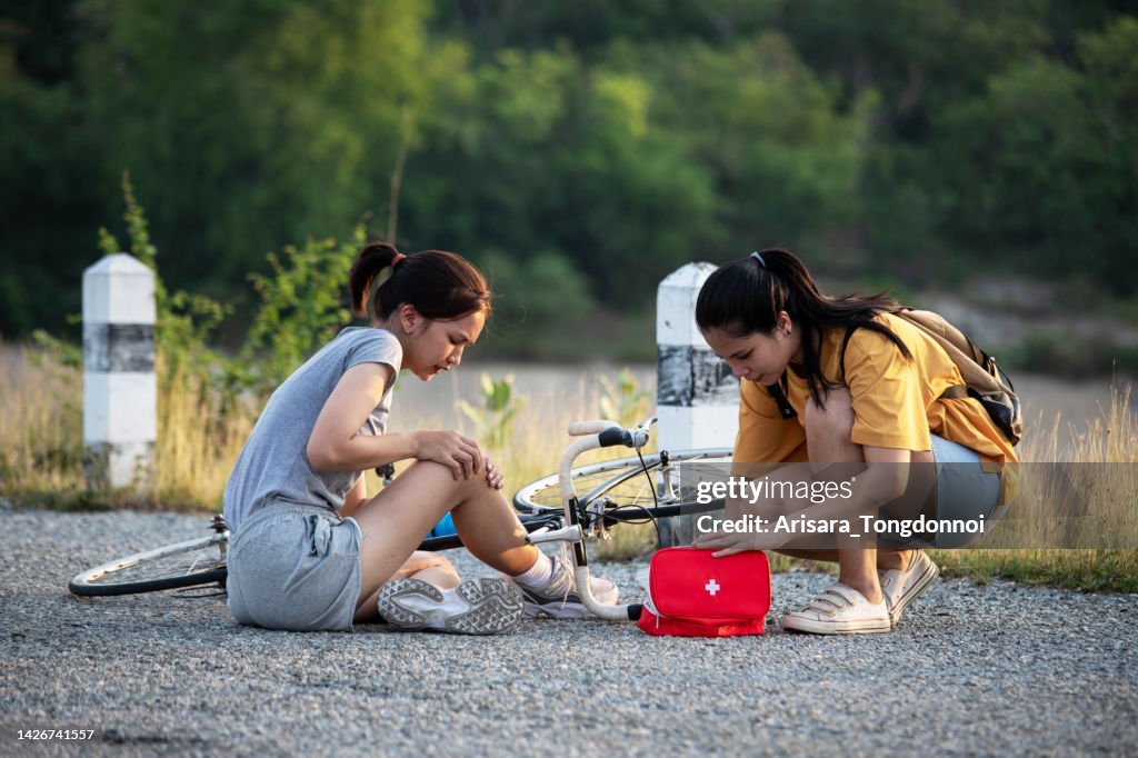 Erste Hilfe bei Fahrradunfällen.