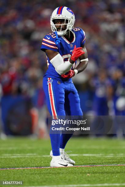 Jamison Crowder of the Buffalo Bills gets set against the Tennessee Titans at Highmark Stadium on September 19, 2022 in Orchard Park, New York.