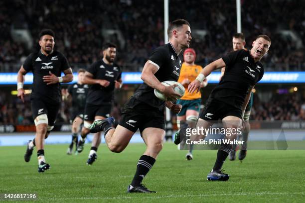 Will Jordan of the All Blacks scores a try during The Rugby Championship and Bledisloe Cup match between the New Zealand All Blacks and the Australia...