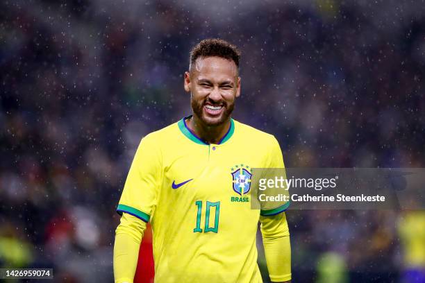 Neymar Jr of Brazil looks on during the international friendly match between Brazil and Ghana at Stade Oceane on September 23, 2022 in Le Havre,...