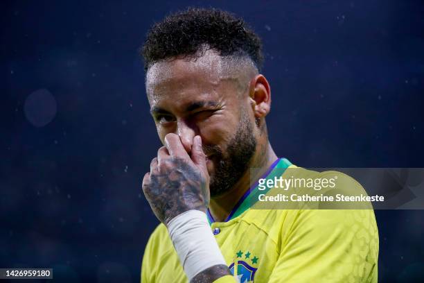 Neymar Jr of Brazil looks on during the international friendly match between Brazil and Ghana at Stade Oceane on September 23, 2022 in Le Havre,...