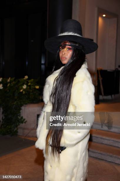 Erykah Badu is seen during Milan Fashion Week Womenswear Spring/Summer 2023 on September 24, 2022 in Milan, Italy.