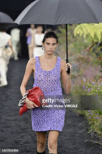 Model walks the runway during the Jil Sander Ready to Wear Spring/Summer 2023 fashion show as part of the Milan Fashion Week on September 24, 2022 in...