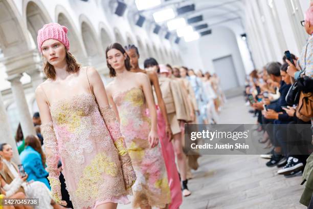 Models walk the runway of the Ermanno Scervino Fashion Show during the Milan Fashion Week Womenswear Spring/Summer 2023 on September 24, 2022 in...