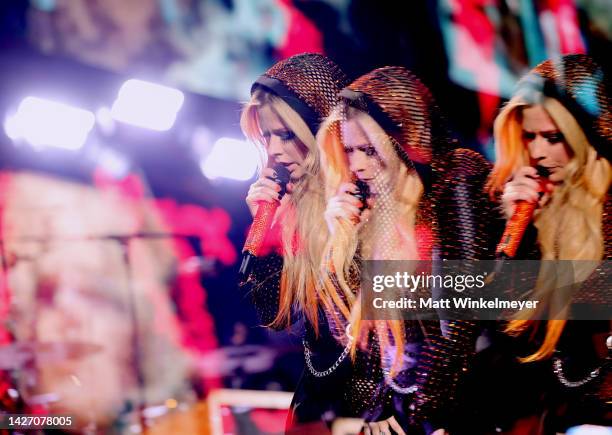 Avril Lavigne performs onstage during the 2022 iHeartRadio Music Festival at T-Mobile Arena on September 24, 2022 in Las Vegas, Nevada.