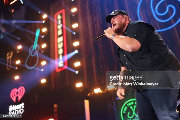 Luke Combs performs onstage during the 2022 iHeartRadio Music Festival at T-Mobile Arena on September 24, 2022 in Las Vegas, Nevada.