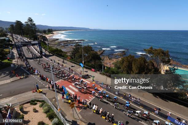 General view of the peloton competing during the 95th UCI Road World Championships 2022, Men Elite Road Race a 266,9km race from Helensburgh to...